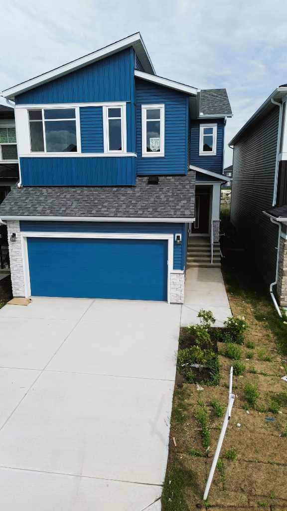 374 Corner Glen Way NE