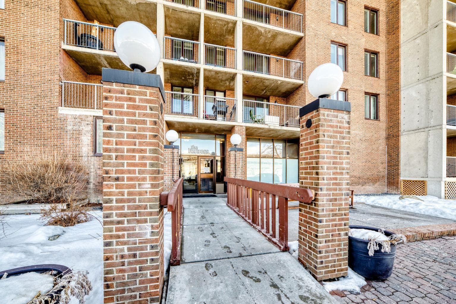 112, 4944 Dalton Drive NW