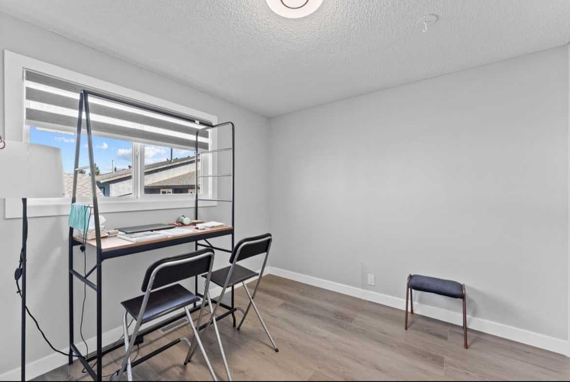 12 Cedargrove Road SW