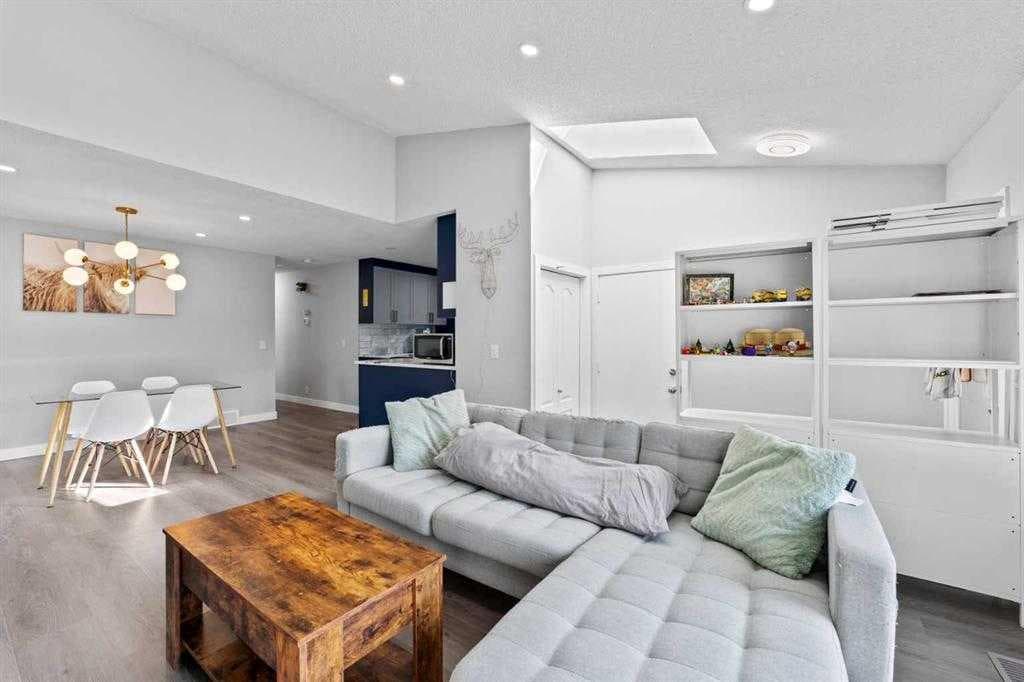 12 Cedargrove Road SW