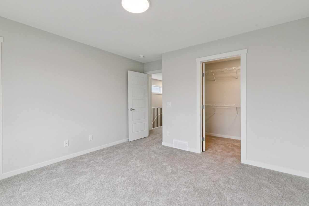233 Vantage Drive 
