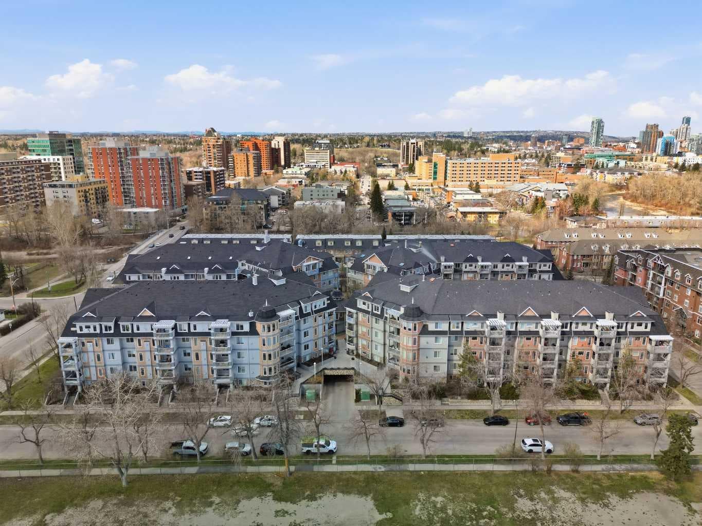 103, 2411 Erlton Road SW