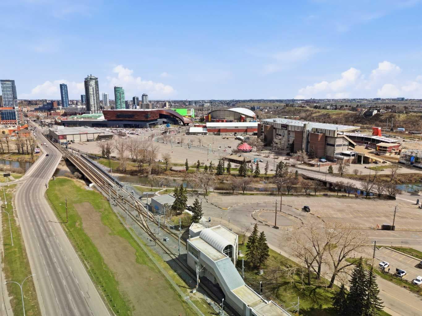 103, 2411 Erlton Road SW