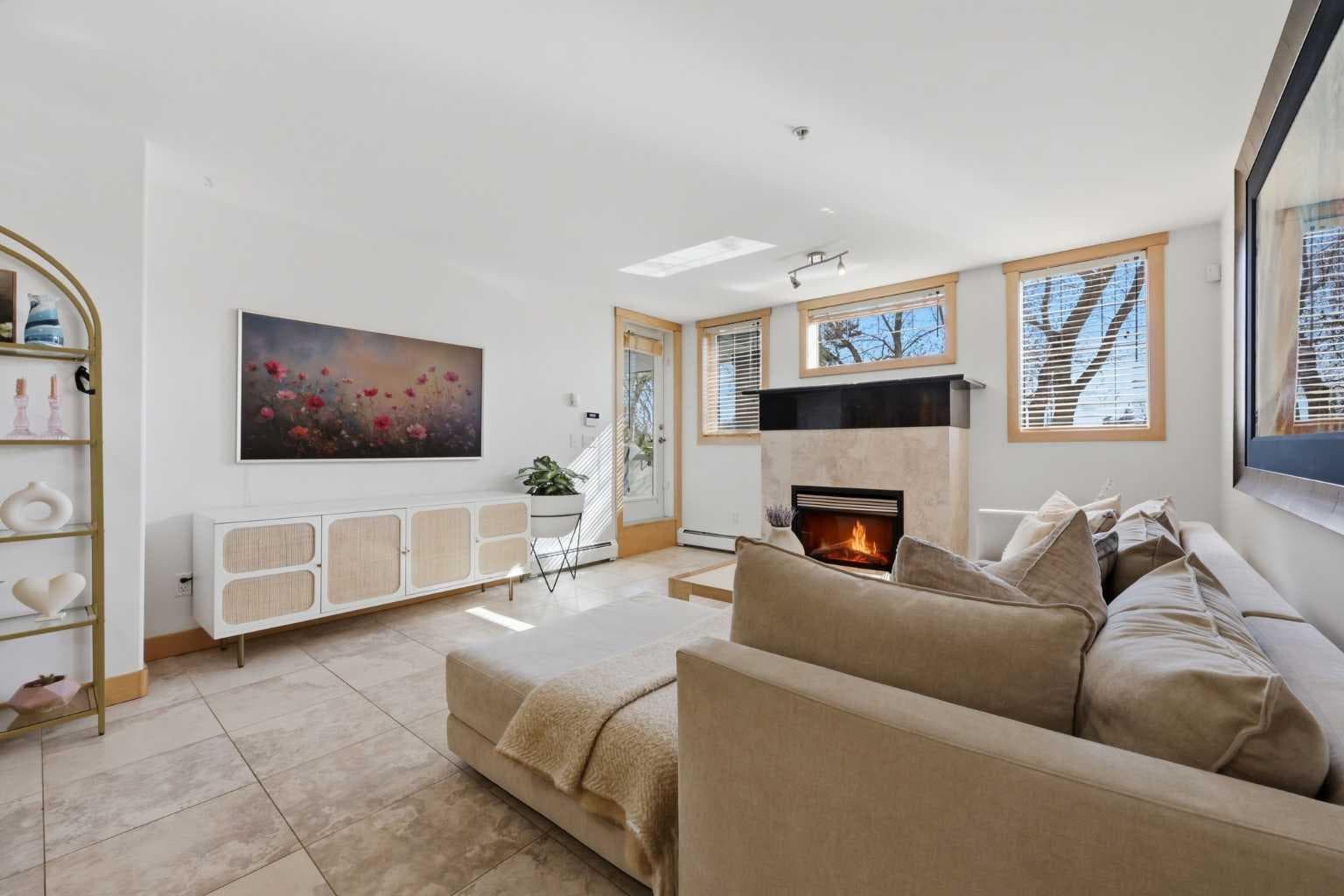 103, 2411 Erlton Road SW