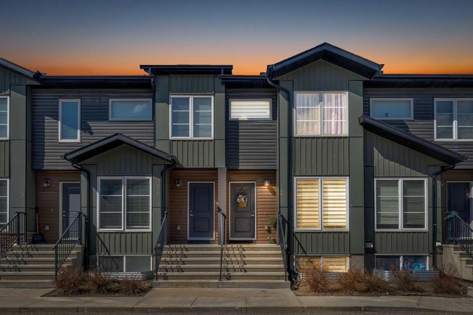 124, 31 Red Embers Parade NE