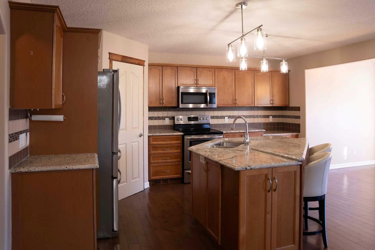 329 Springmere Way 