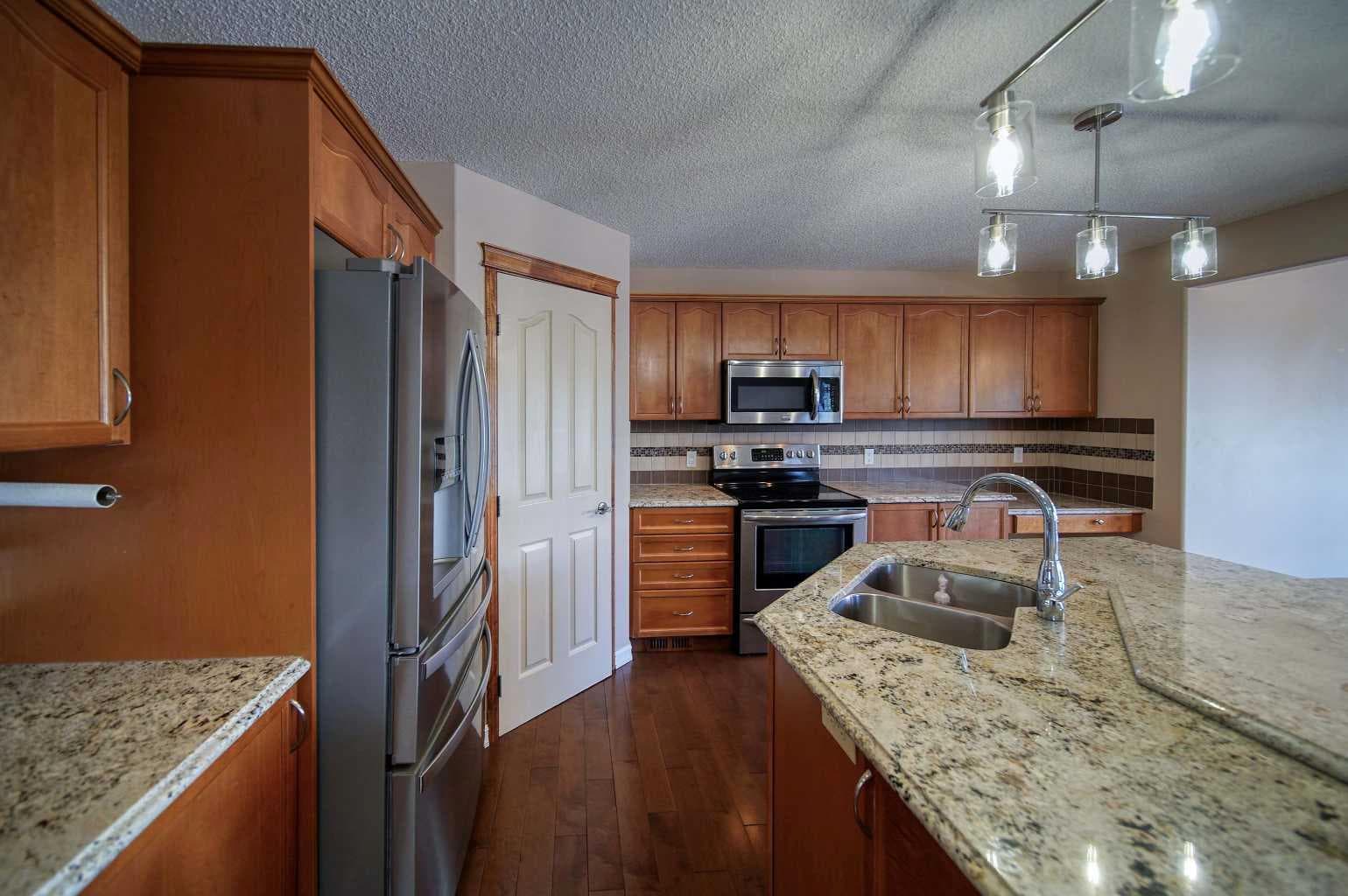 329 Springmere Way 