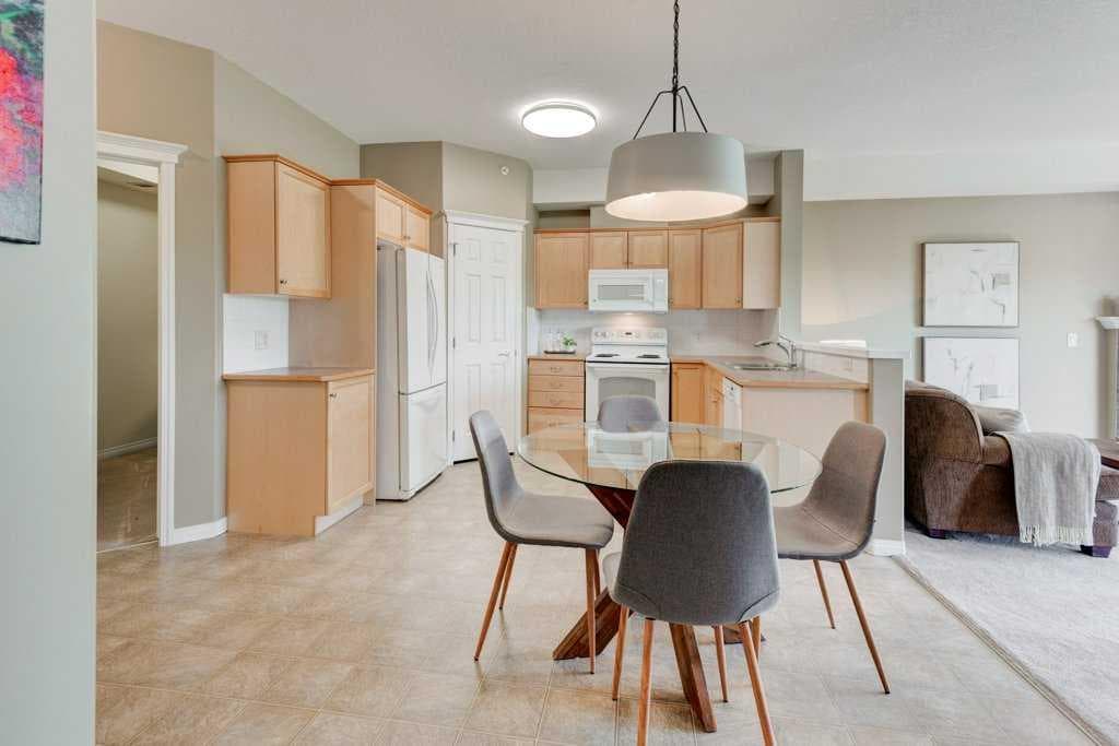 443, 15 Everstone Drive SW