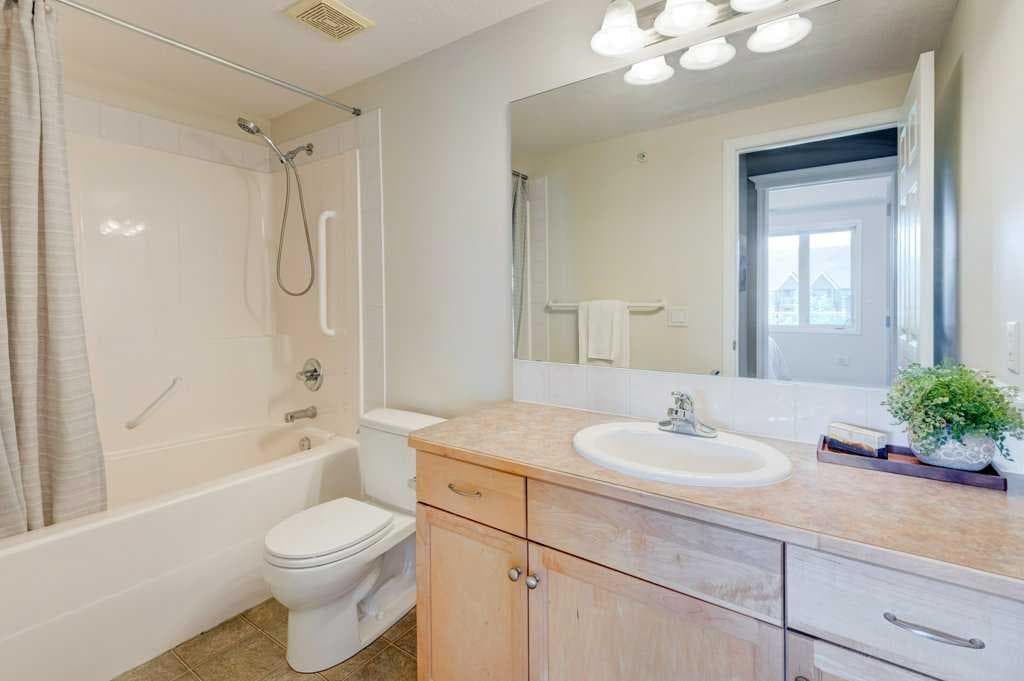 443, 15 Everstone Drive SW