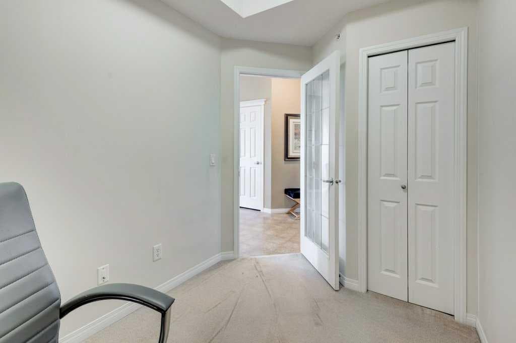 443, 15 Everstone Drive SW