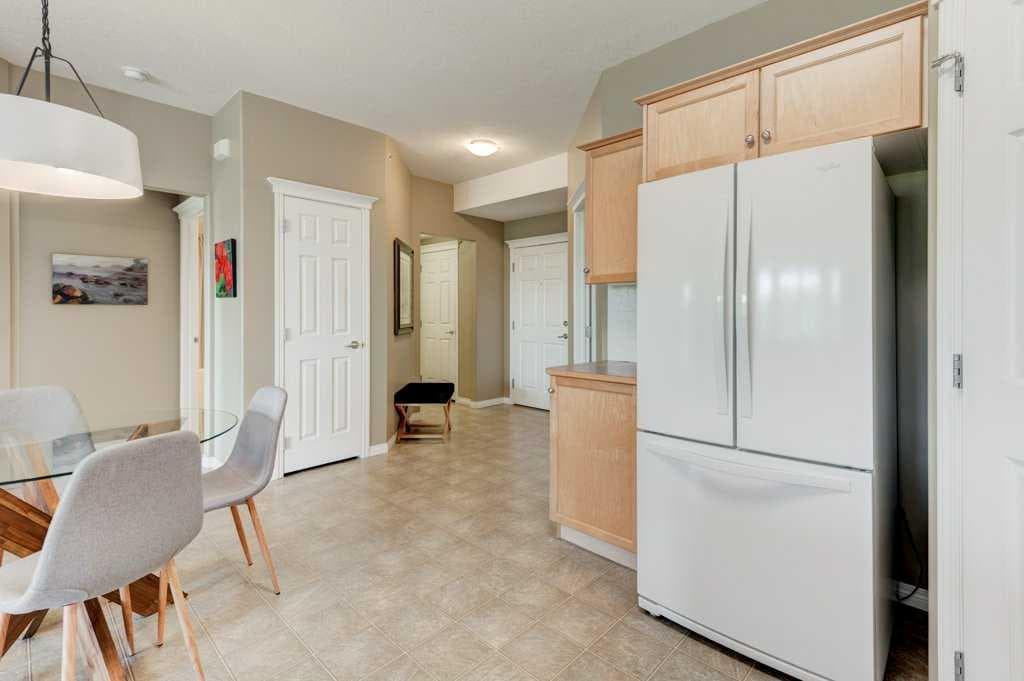 443, 15 Everstone Drive SW