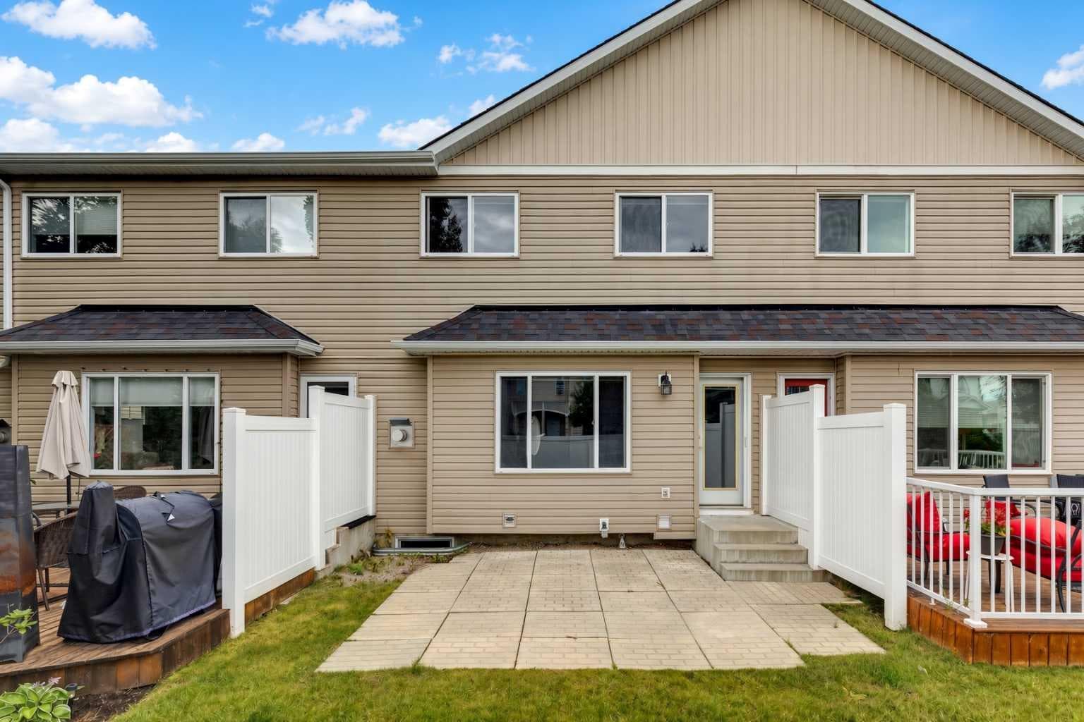 33 Chaparral Ridge Terrace SE