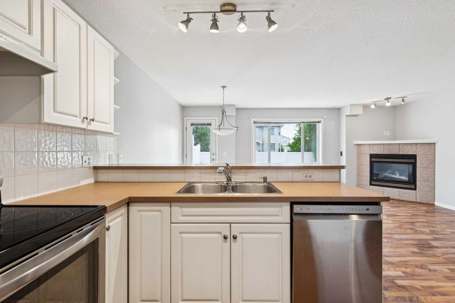 33 Chaparral Ridge Terrace SE