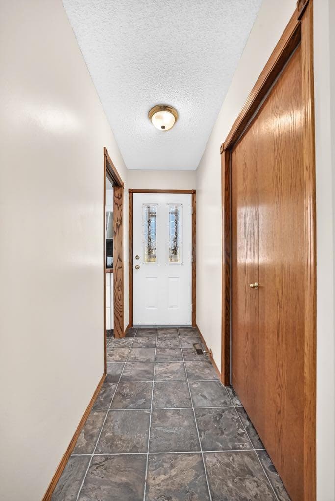 8 Sunlake Close SE