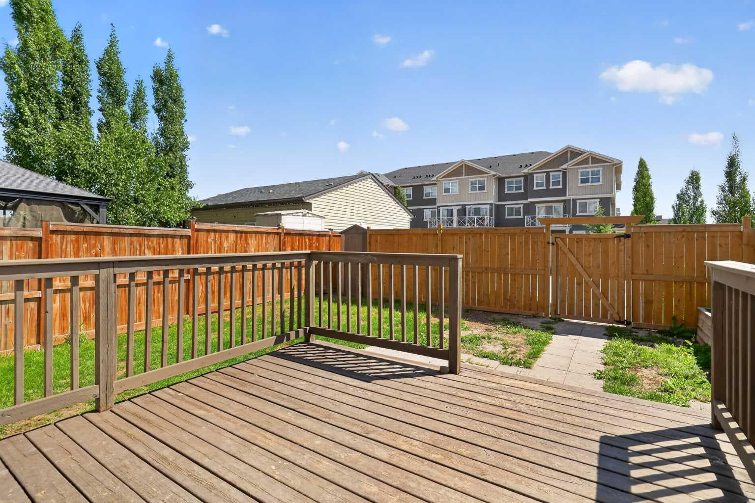 211 Skyview Point Road NE