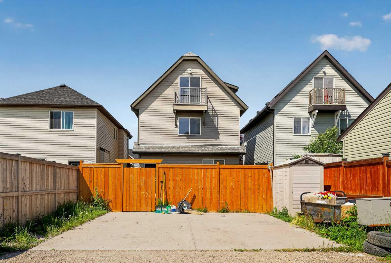 211 Skyview Point Road NE