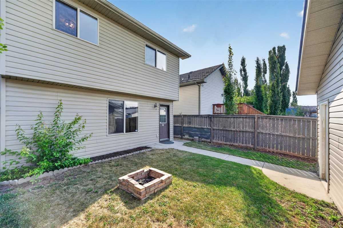 307 Covehaven View NE