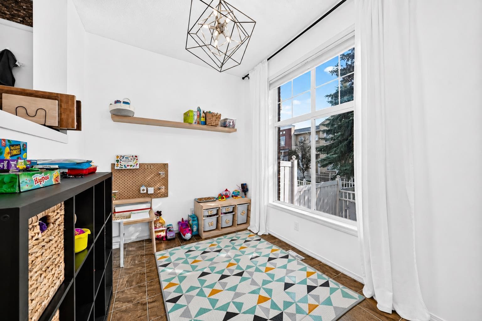 252 McKenzie Towne Link SE