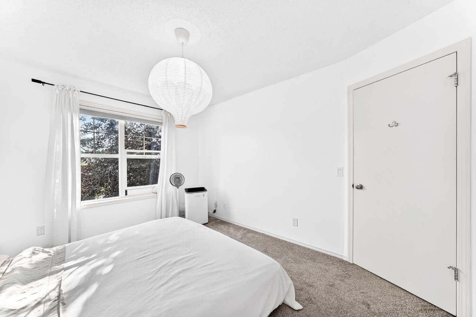 252 McKenzie Towne Link SE