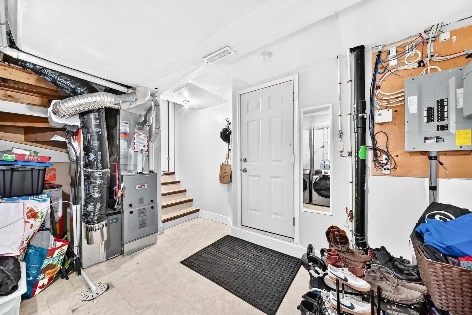 252 McKenzie Towne Link SE
