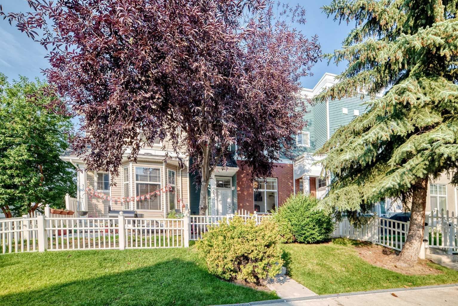 252 McKenzie Towne Link SE