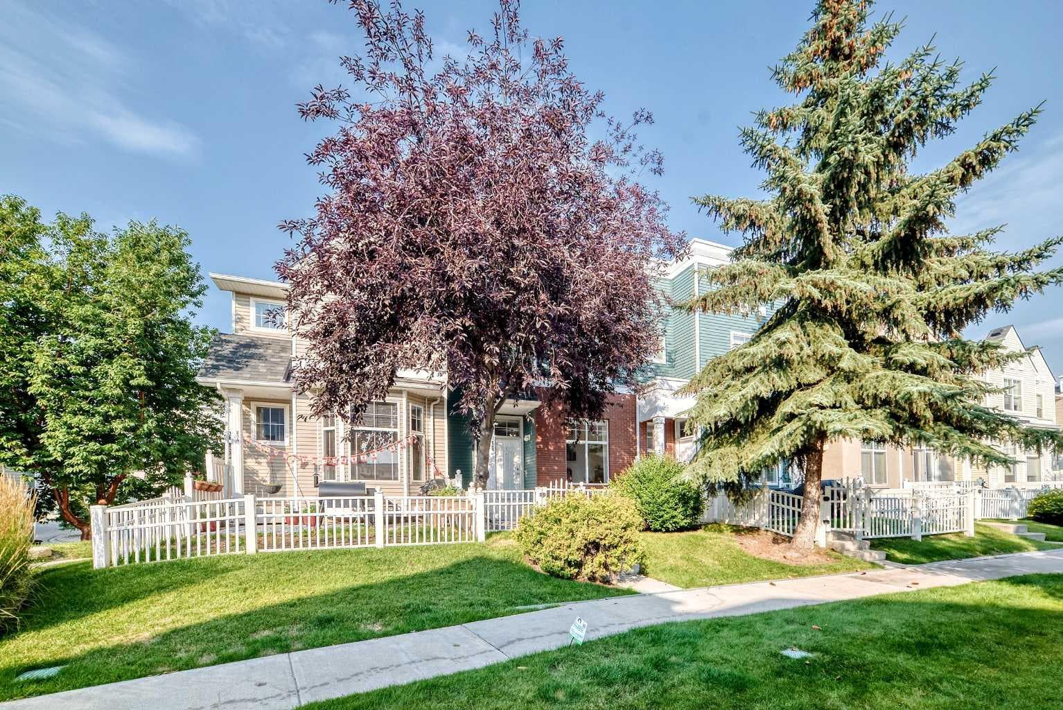 252 McKenzie Towne Link SE