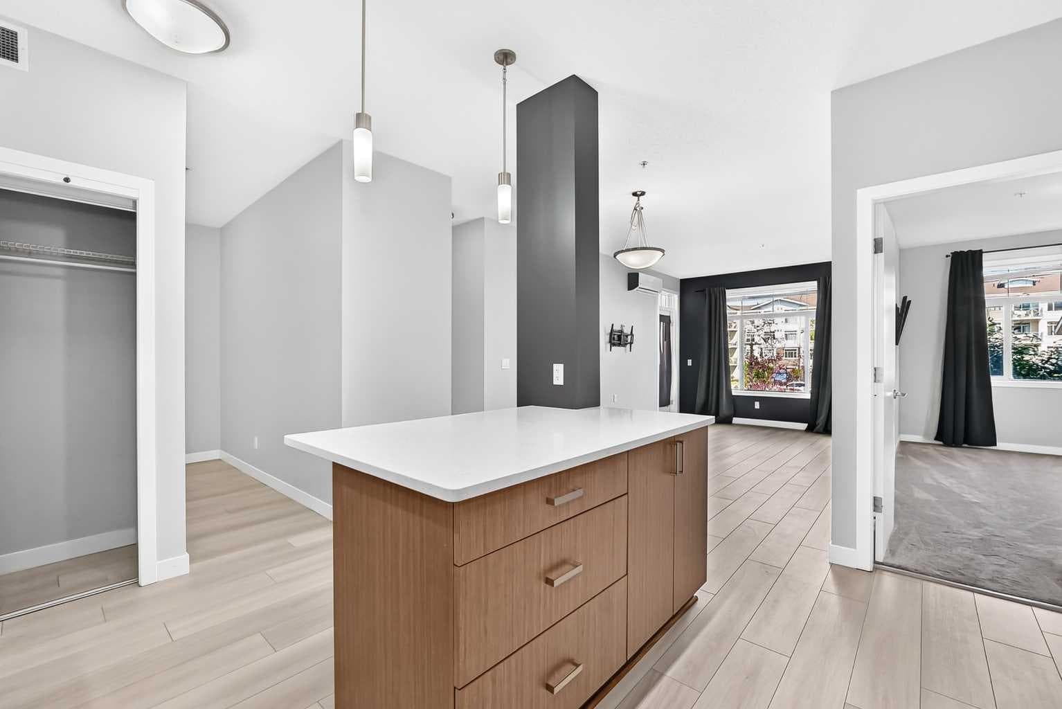 202, 10 Auburn Bay Link SE