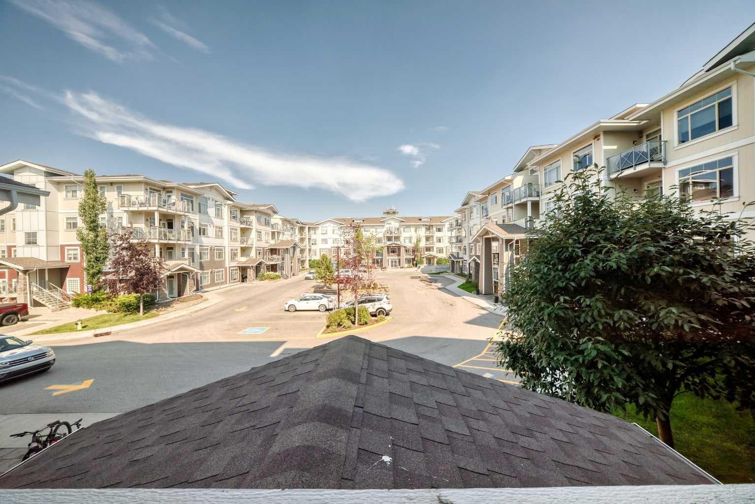 202, 10 Auburn Bay Link SE