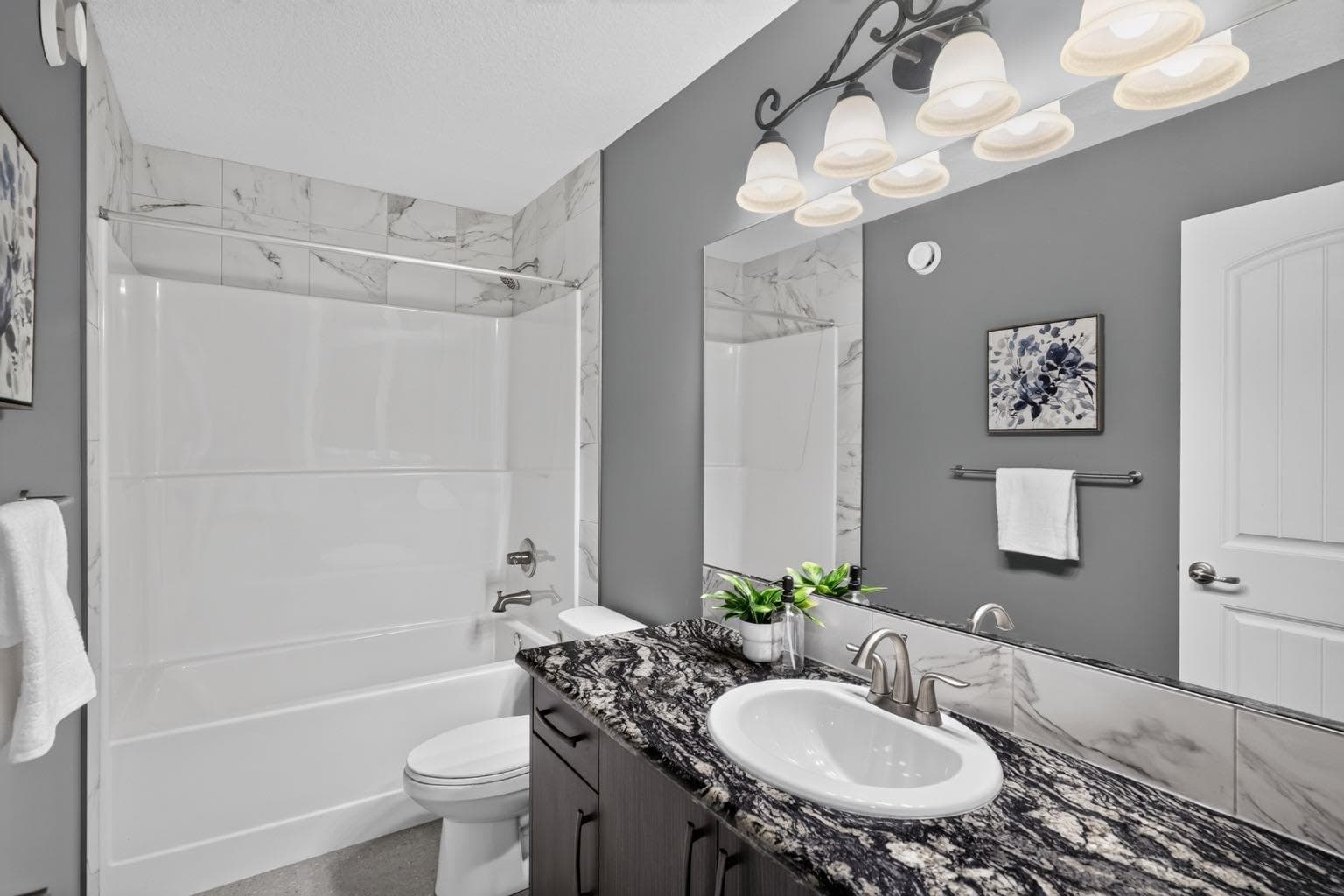 32 Legacy Cove SE