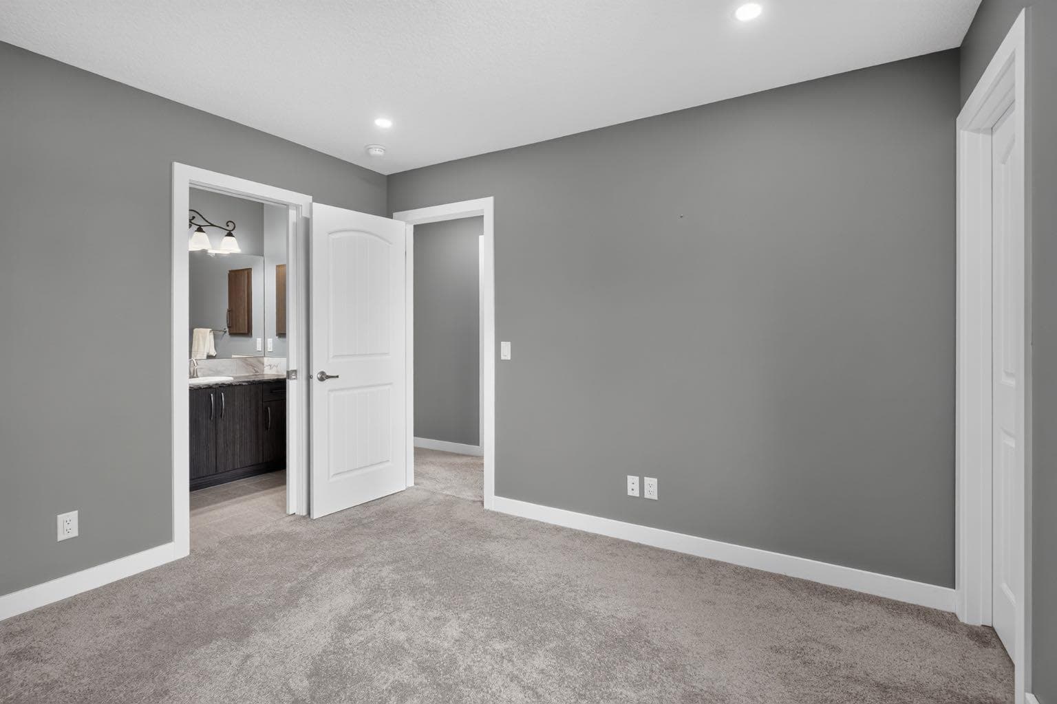 32 Legacy Cove SE