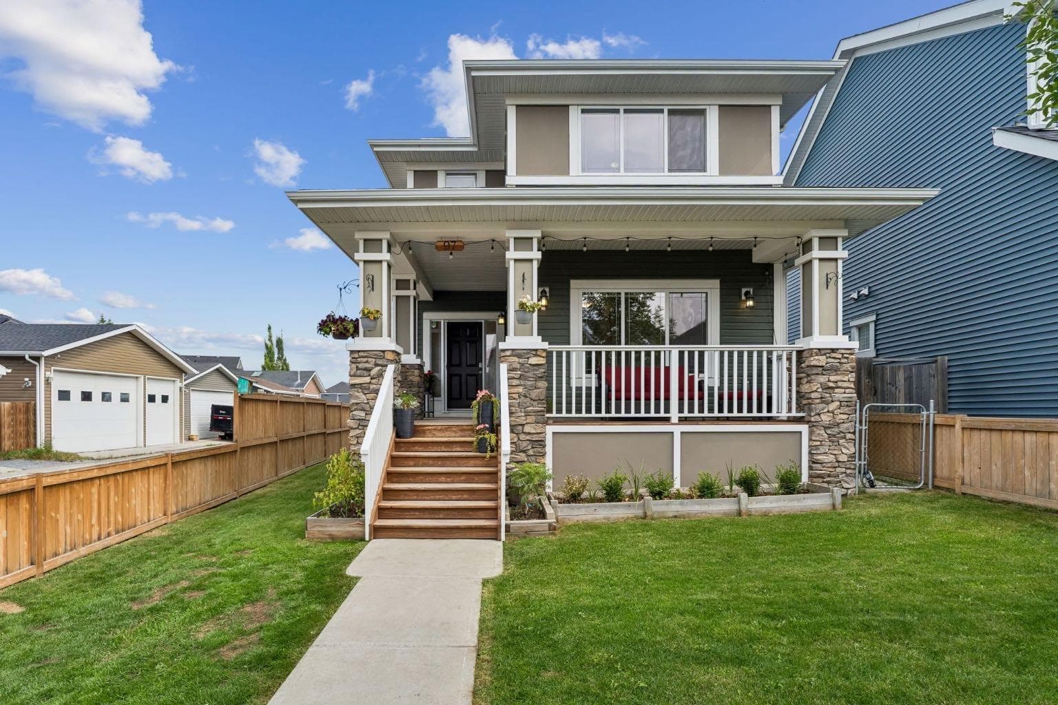 97 River Heights Crescent 