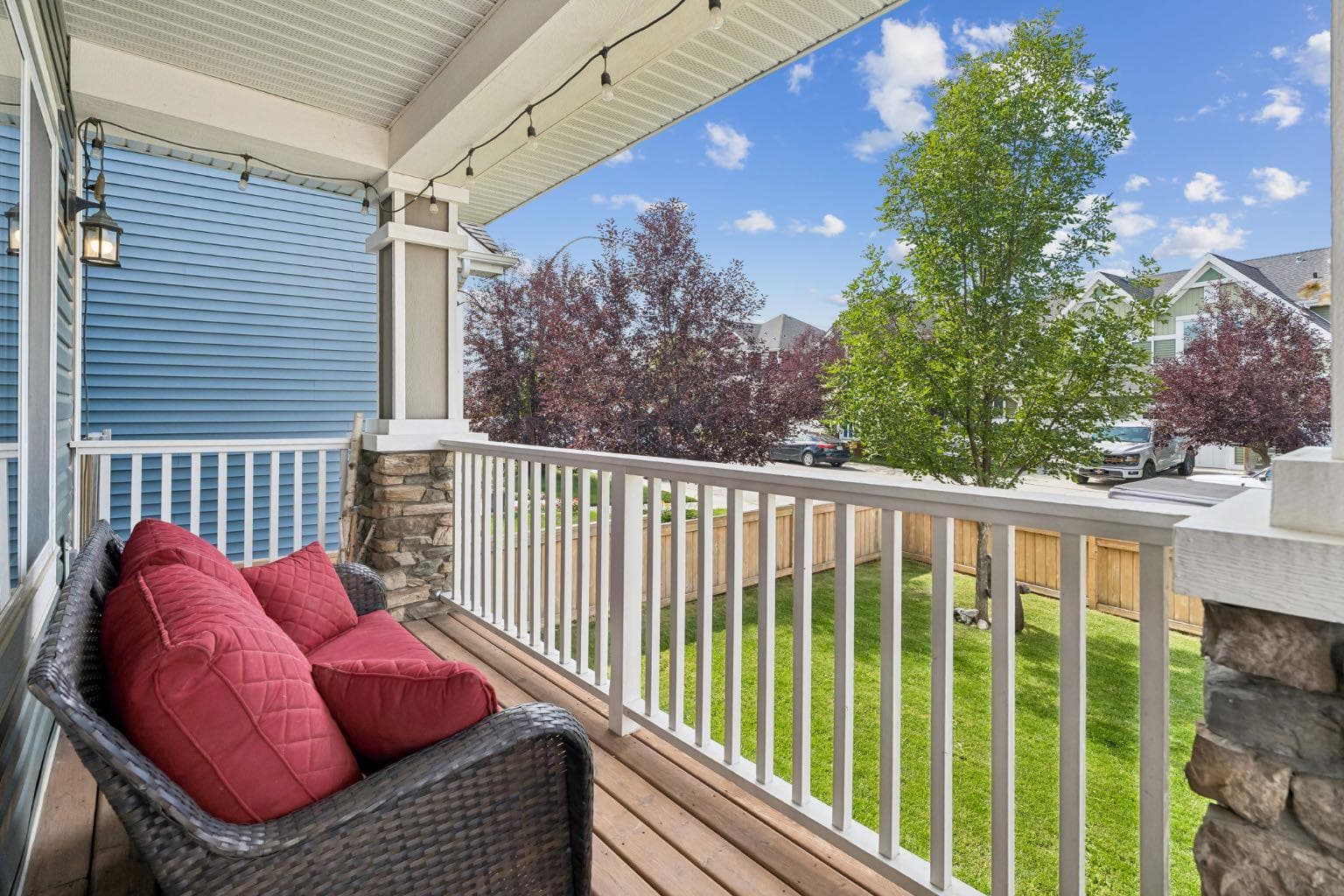 97 River Heights Crescent 