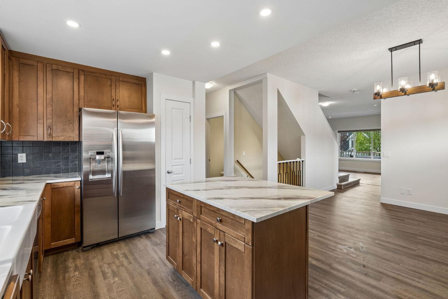 97 River Heights Crescent 