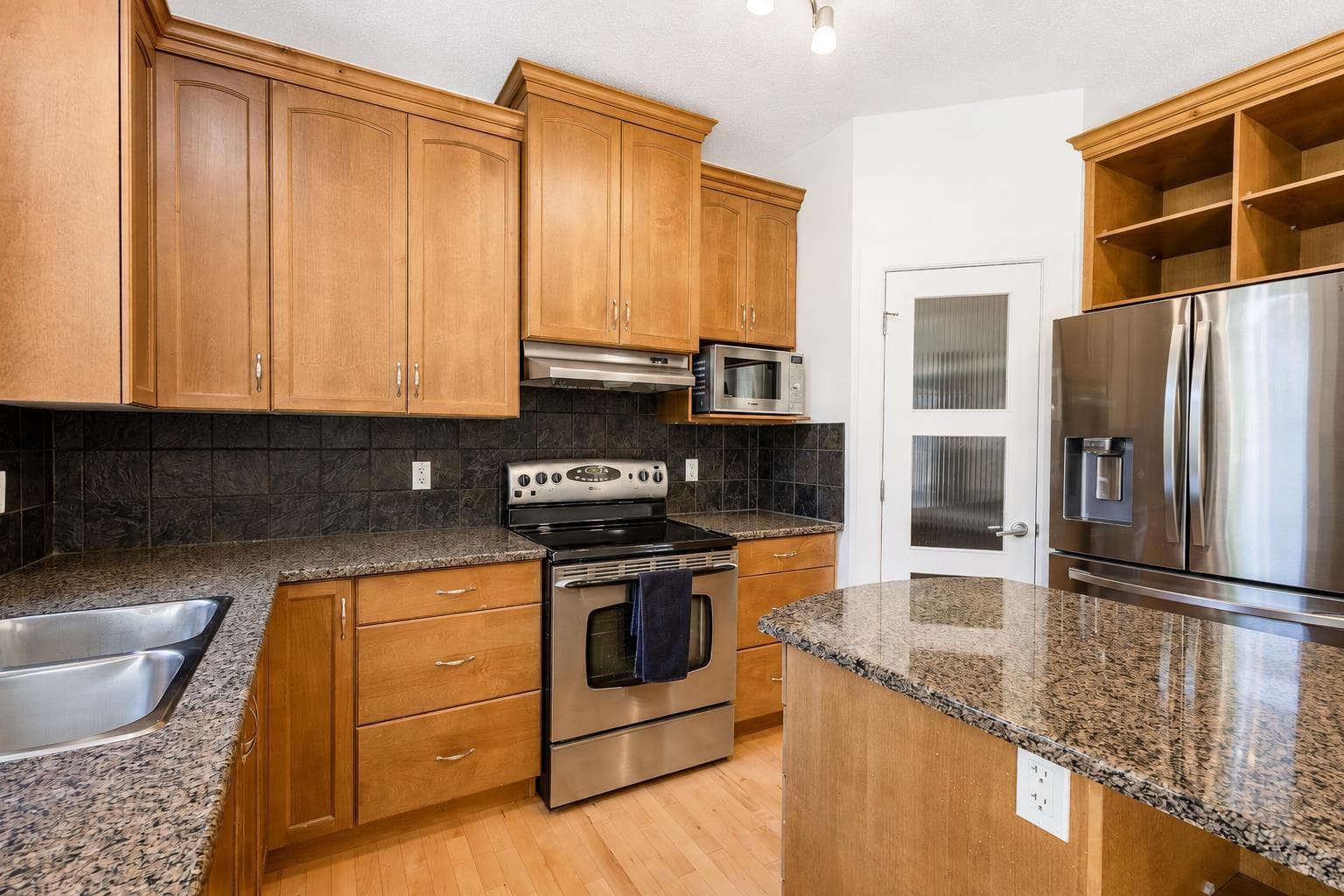 108 Tuscany Estates Close NW