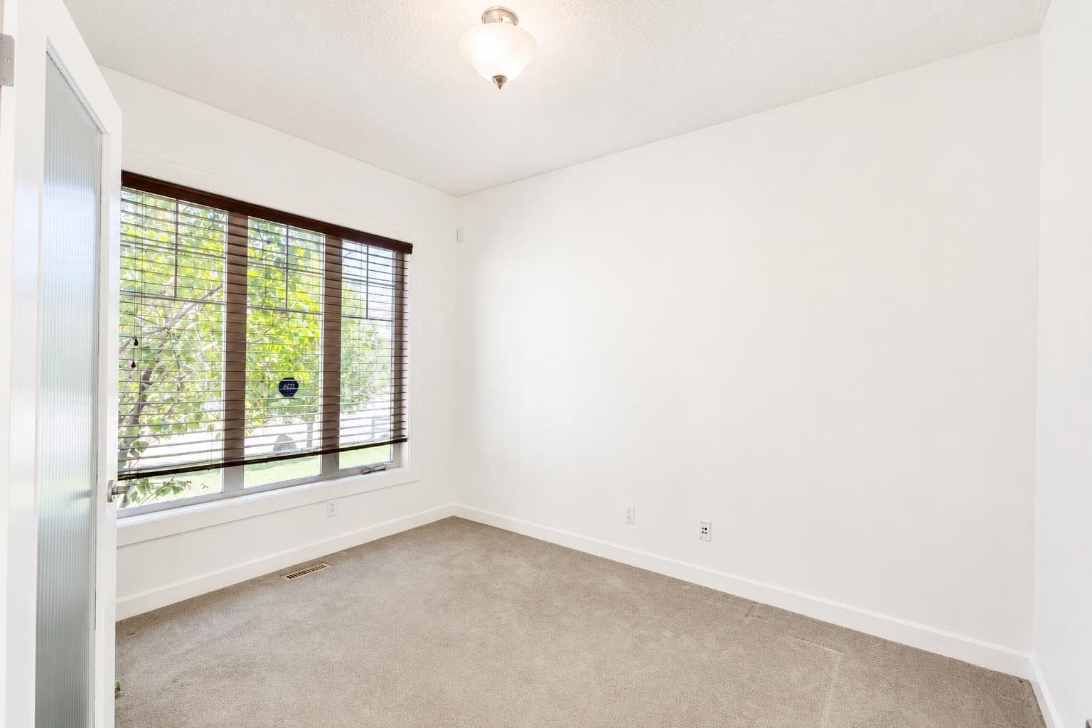 108 Tuscany Estates Close NW