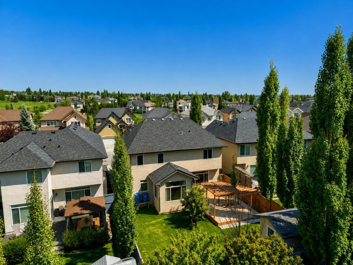 108 Tuscany Estates Close NW