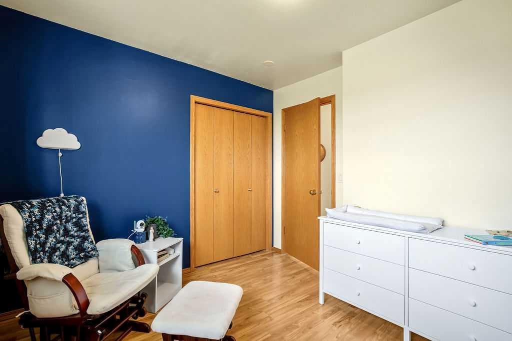 115 5 St  