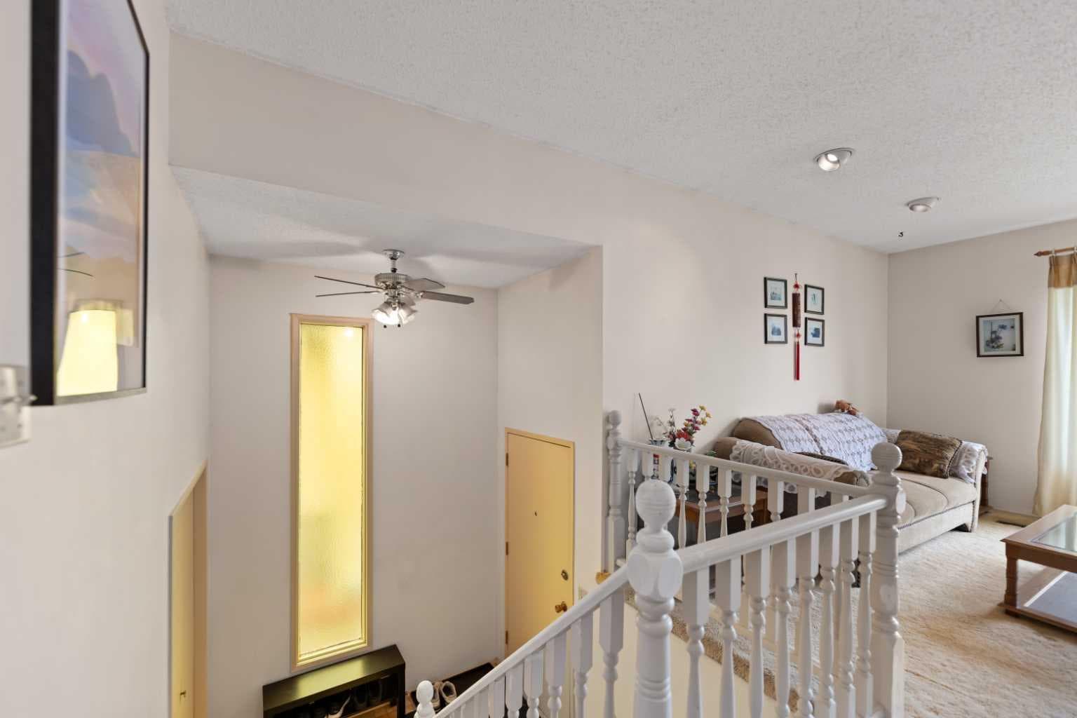 224 Berwick Way NW