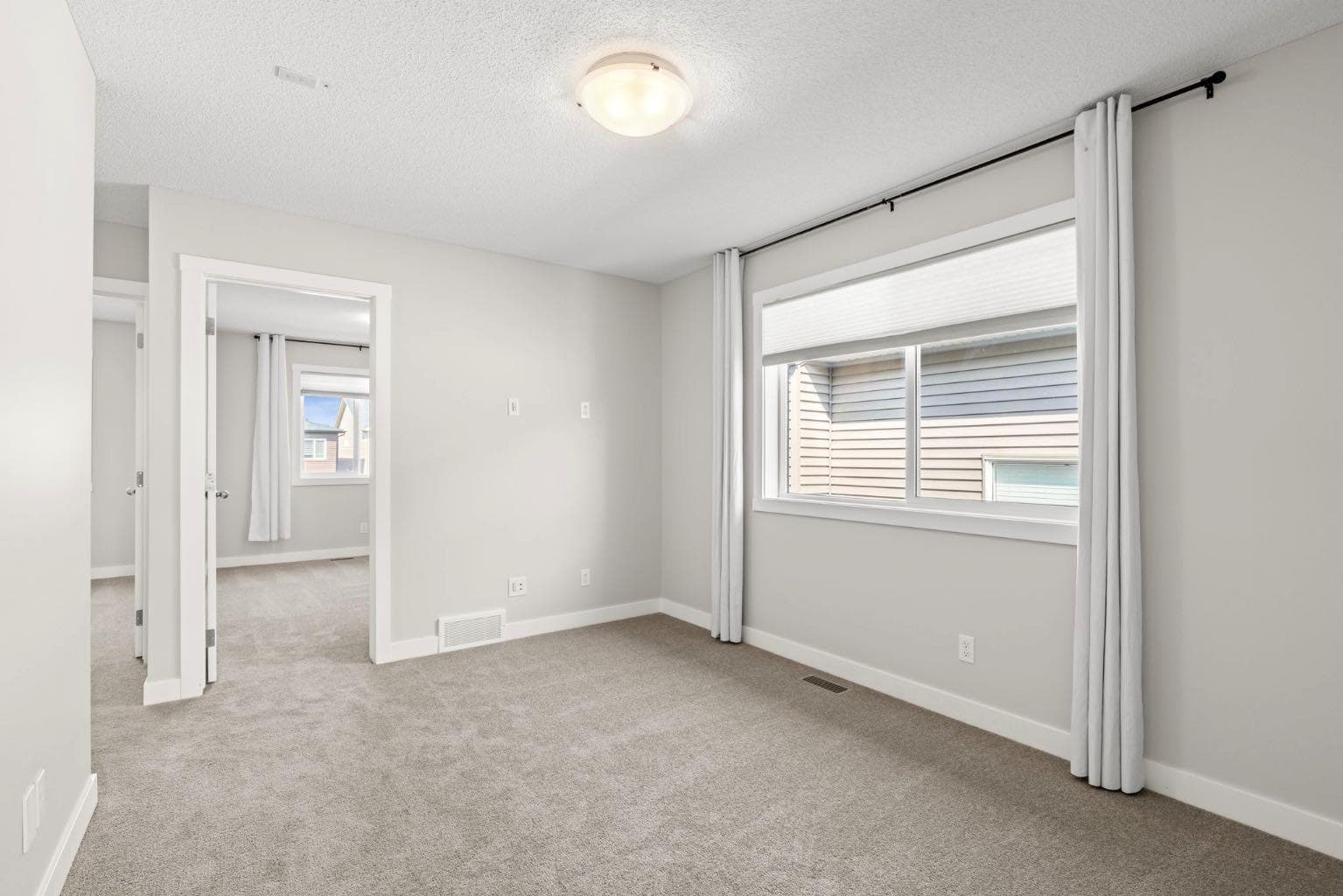 115 Wolf Willow Boulevard SE