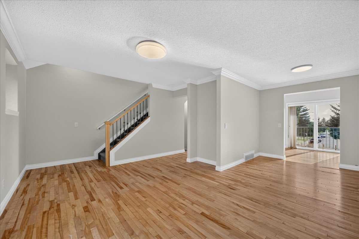 86 Cedarwood Lane SW