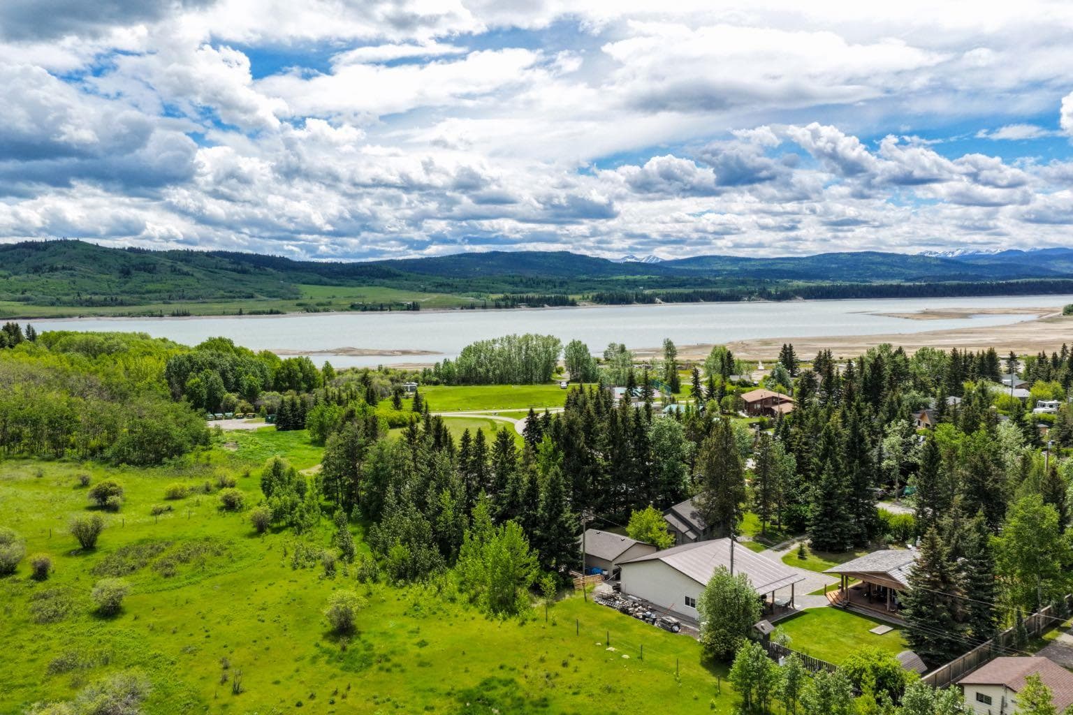 405 Ghost Lake Village 