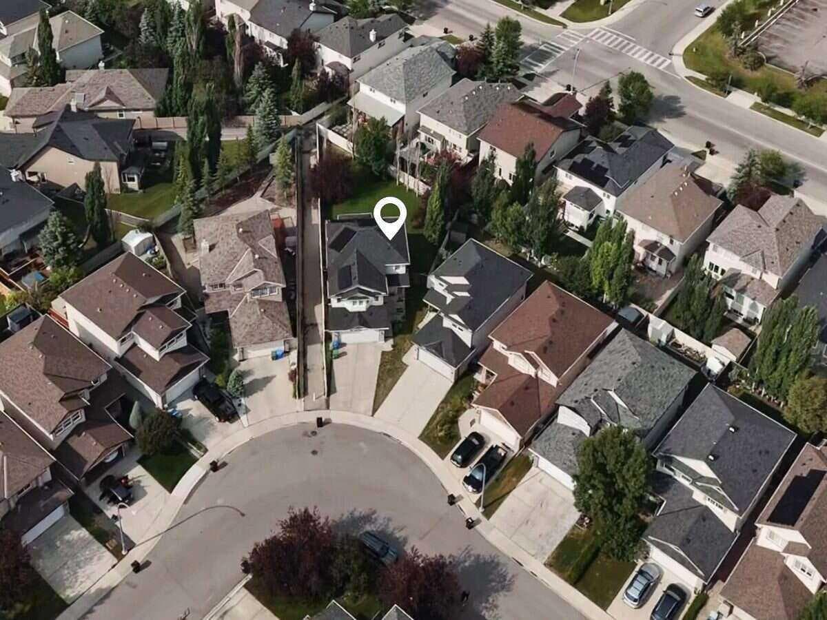 188 Everwillow Park SW