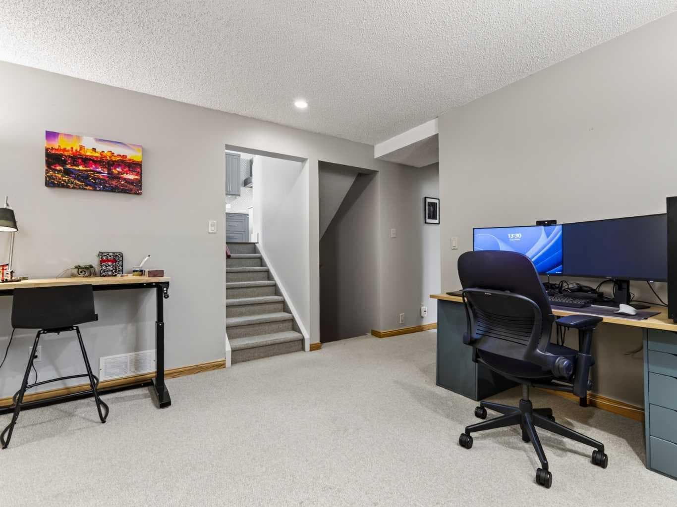 115 Wood Valley Court SW