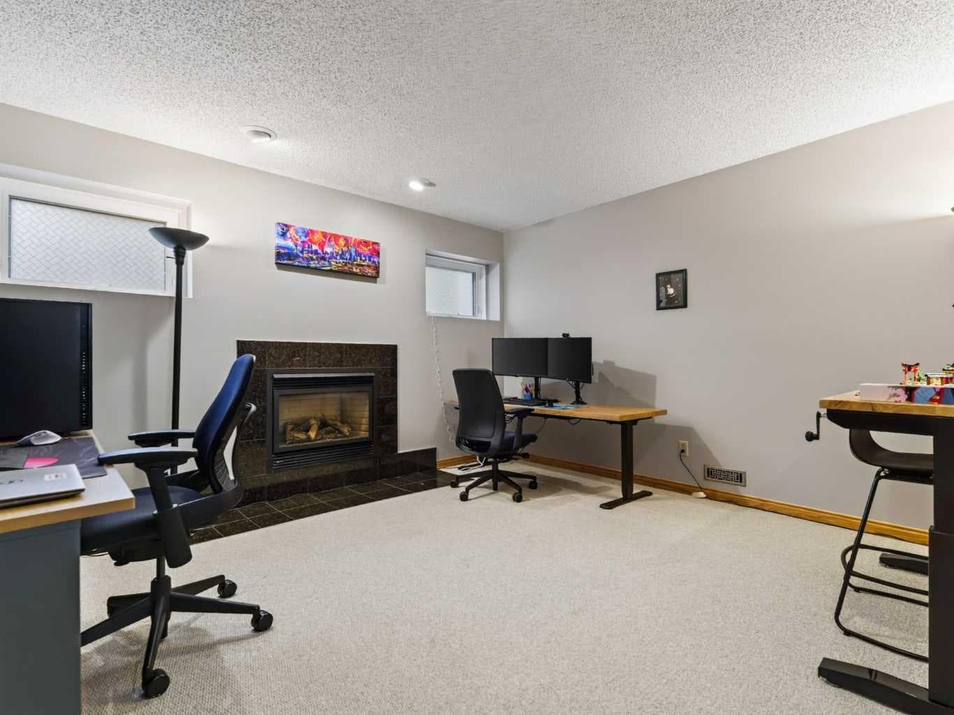 115 Wood Valley Court SW
