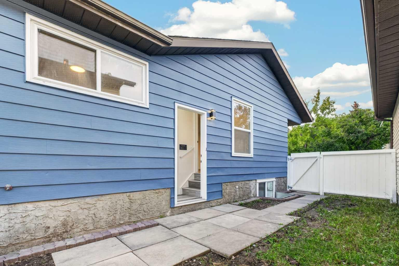 925 Erin Woods Drive SE