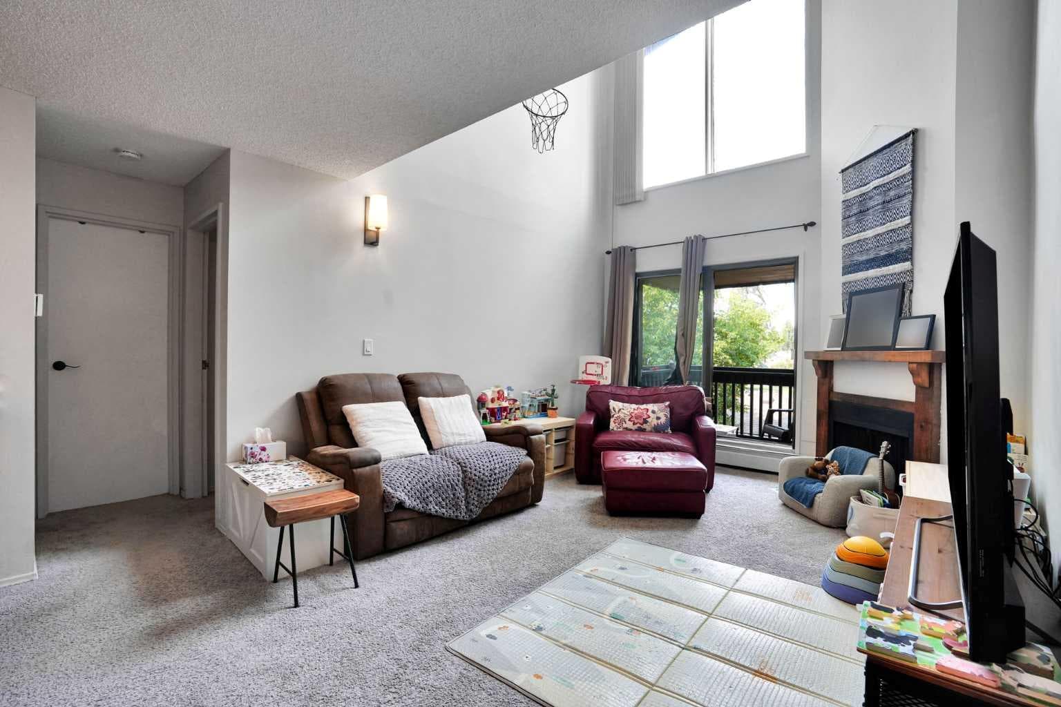 308A, 7301 4A Street SW