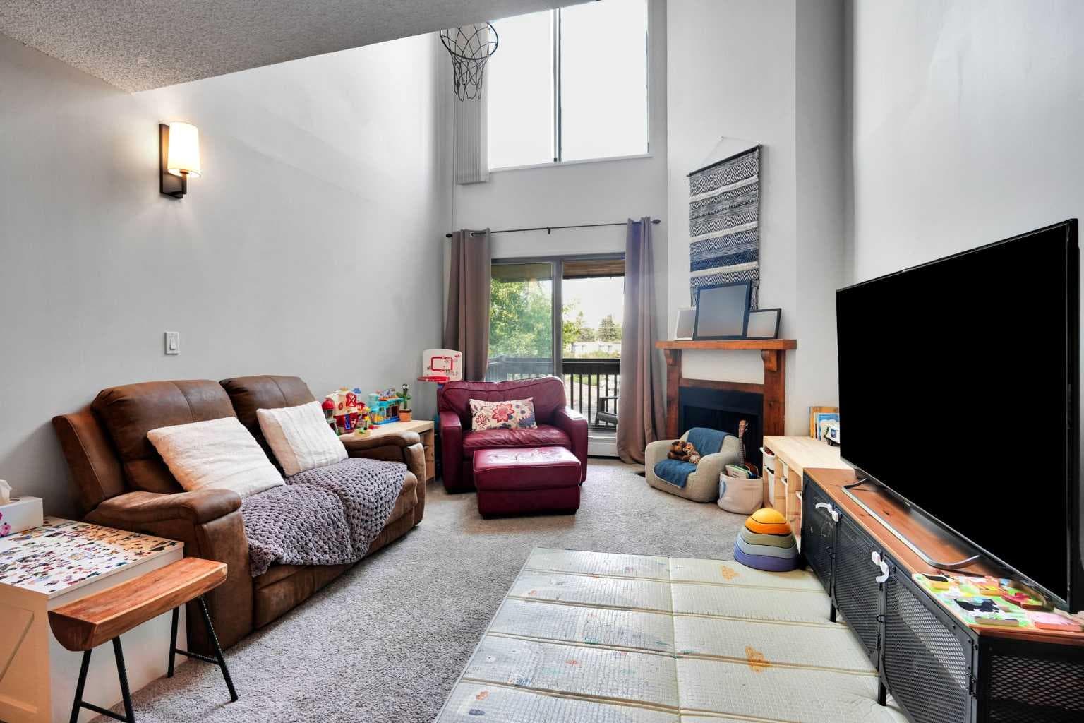308A, 7301 4A Street SW