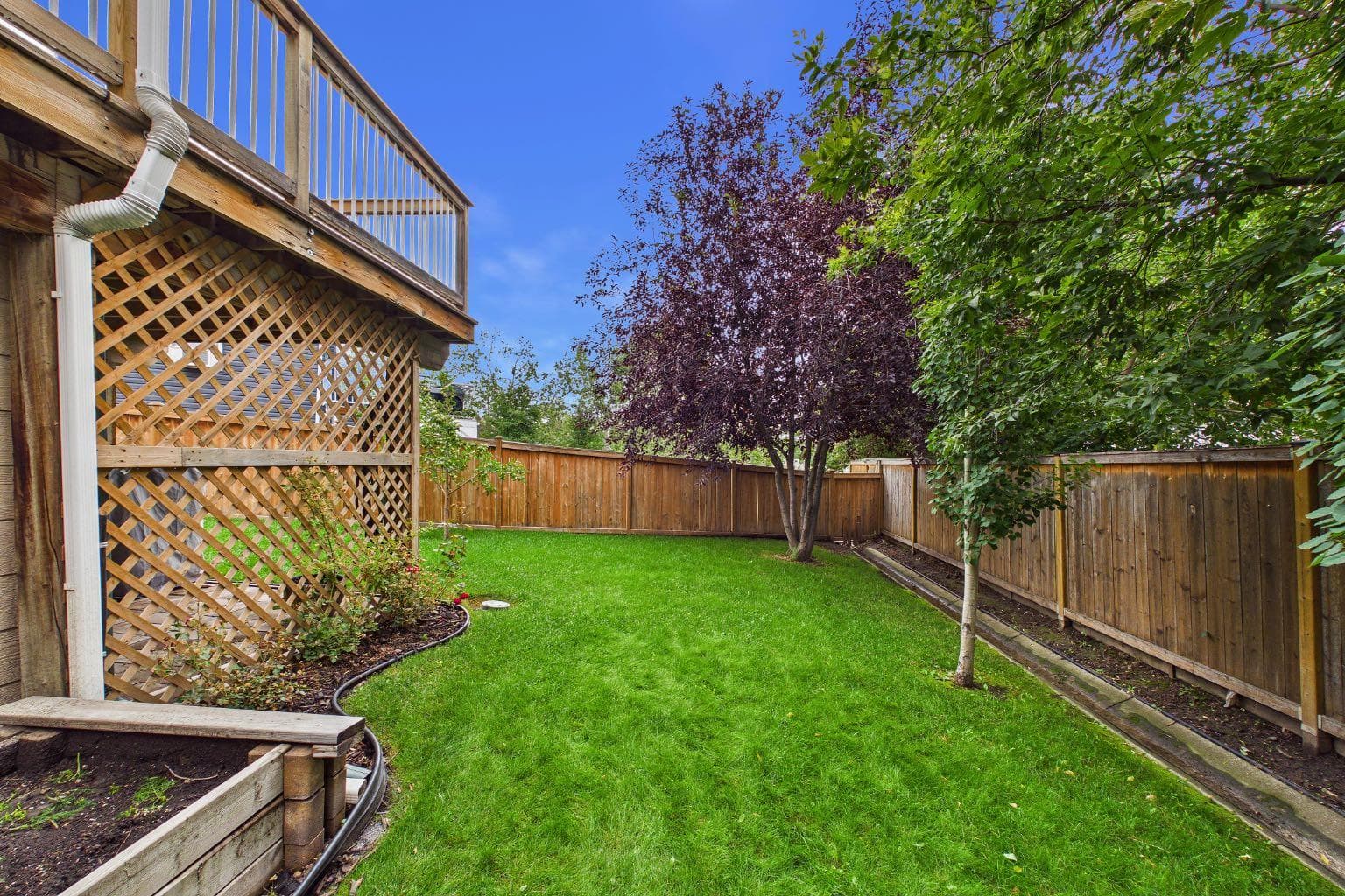 16 Big Springs Mews SE