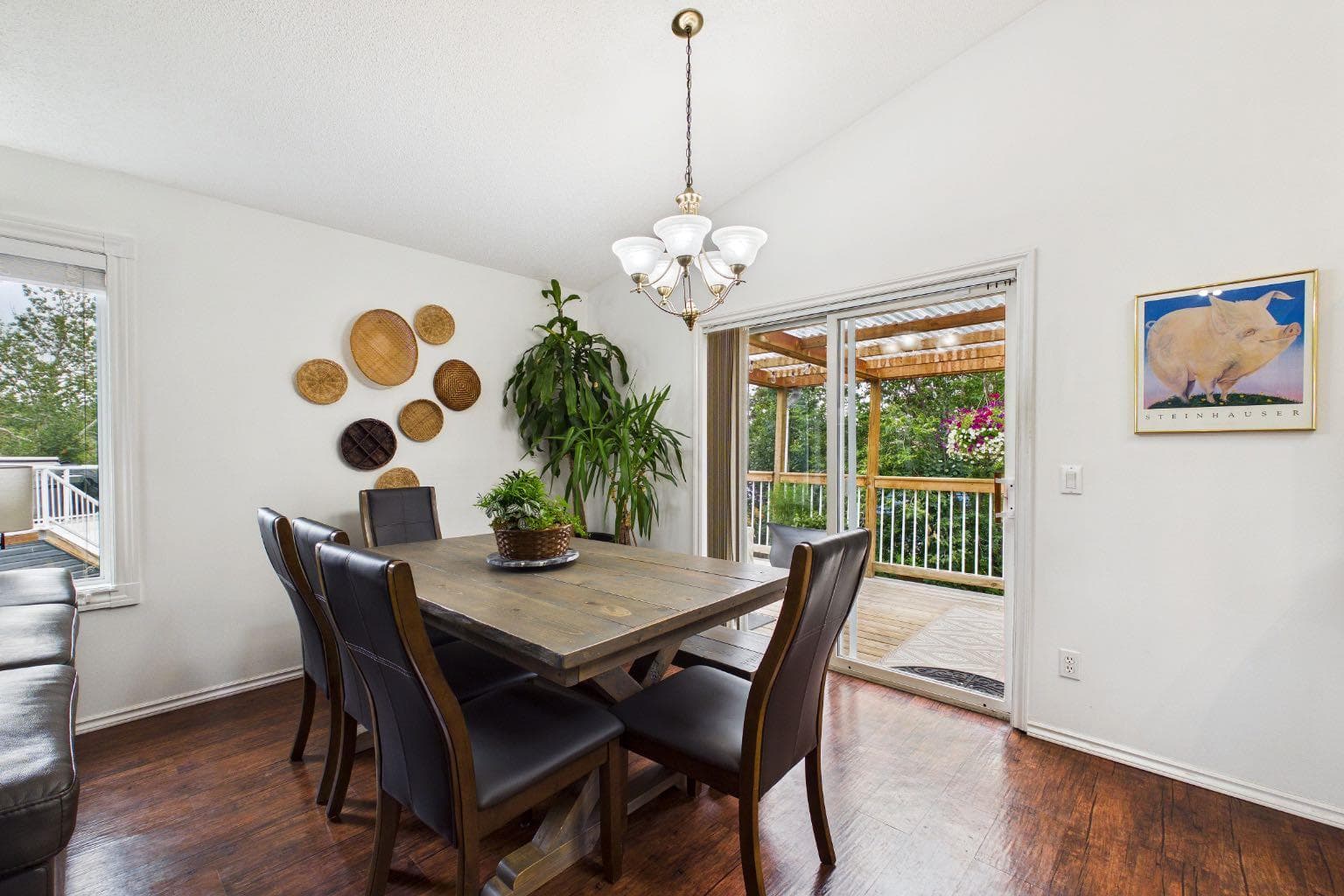 16 Big Springs Mews SE