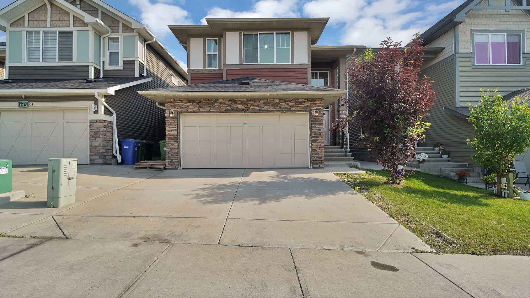 149 saddlestone Drive NE